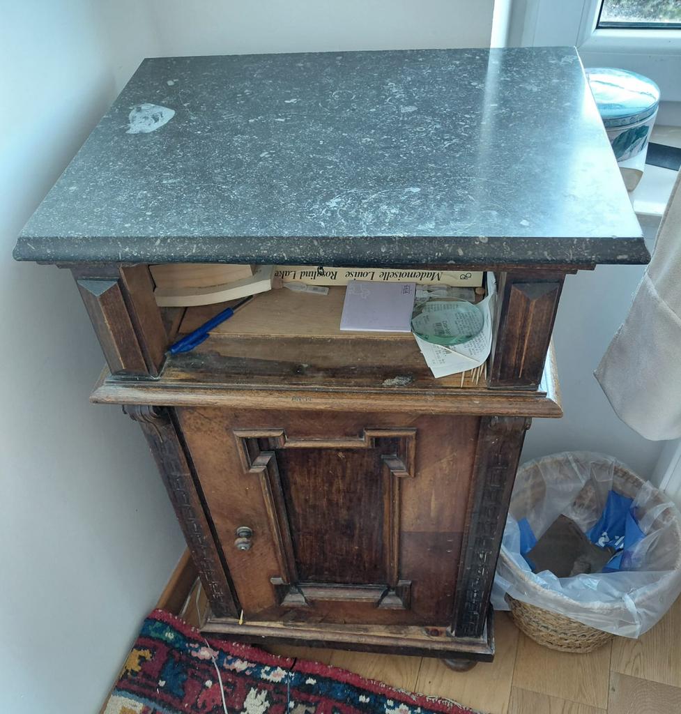 Table de chevet chêne, dessus marbre, Enlèvement