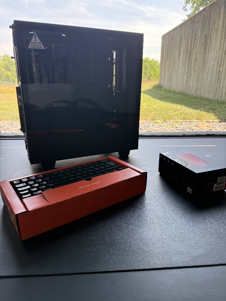 Gaming pc + toetsenbord + muis, Computers en Software, Ophalen, Gebruikt, AMD Ryzen 5, Gaming