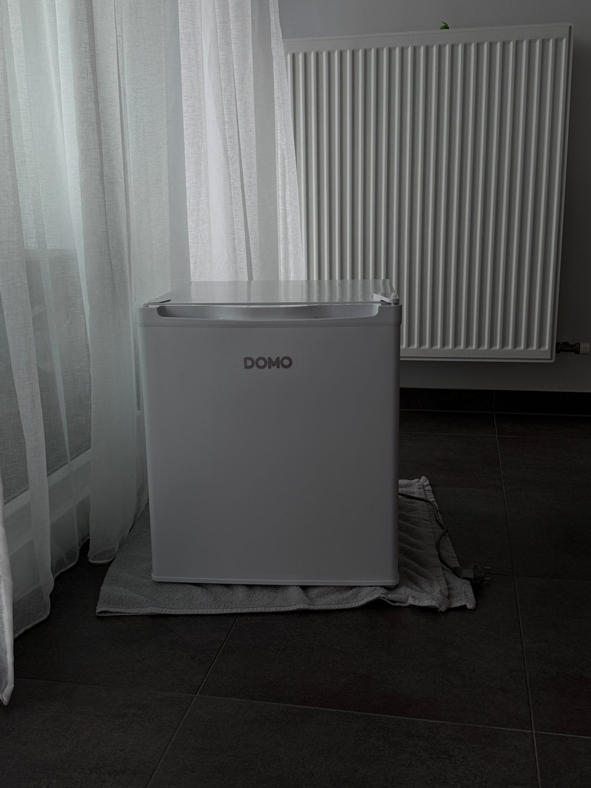 DOMO Mini diepvries D (DO91102F), Elektronische apparatuur, Ophalen, Zo goed als nieuw