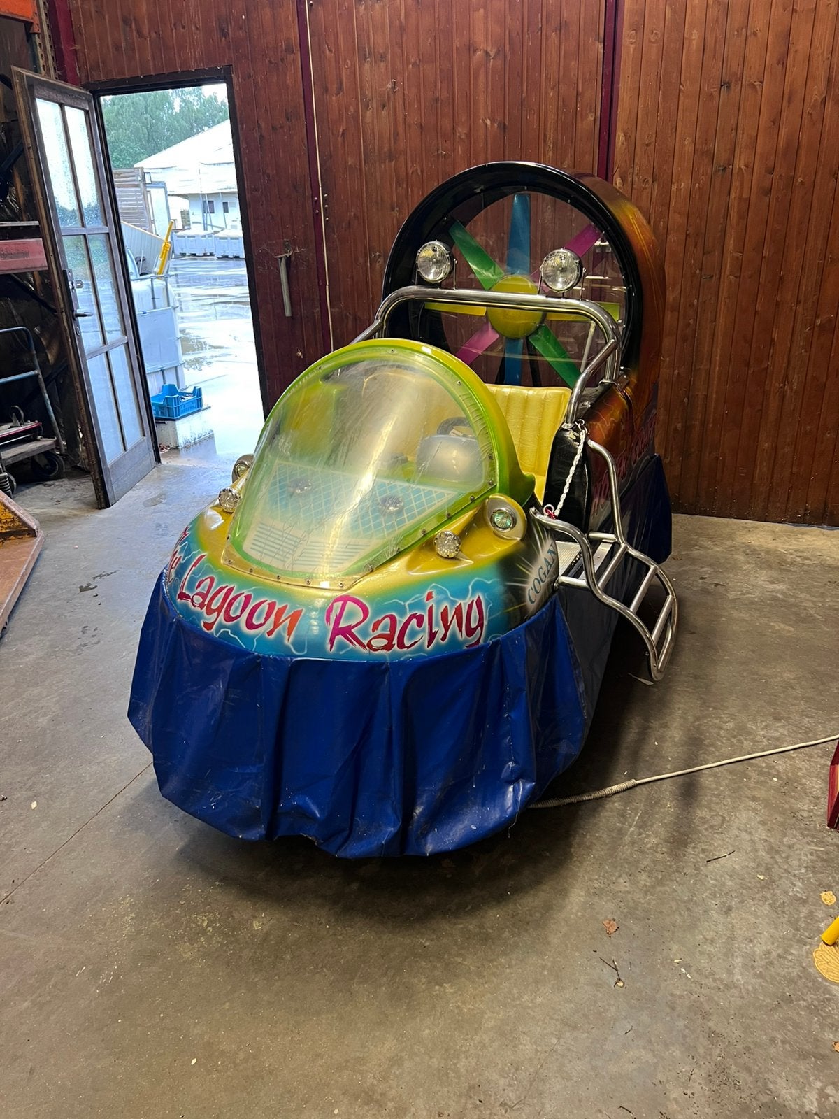 Kuddyride - hovercraft in prima staat, Verzamelen, Automaten | Overige, Ophalen, Zo goed als nieuw
