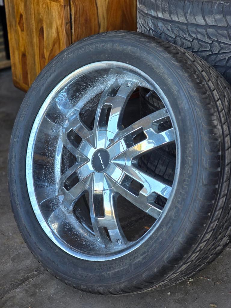 22 inch cadillac escalade velgen (winterset), Auto-onderdelen, Ophalen, Gebruikt, Velg(en), Overige