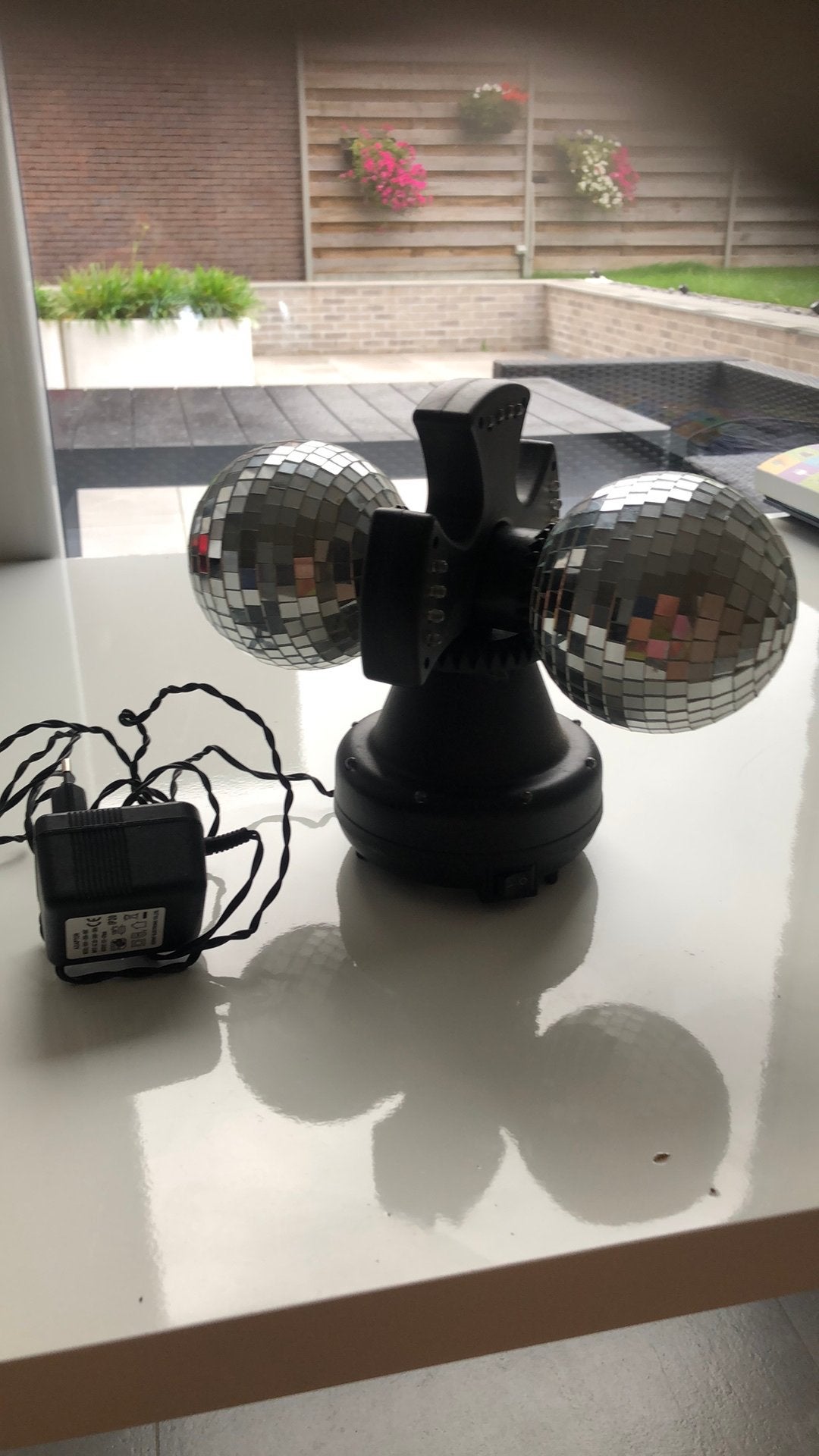 Discobal, Ophalen, Zo goed als nieuw