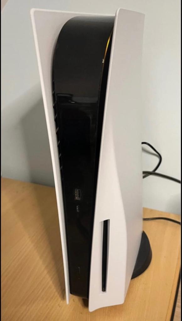 PS5 console met controler, Games en Spelcomputers, Spelcomputers | Sony PlayStation 5, Ophalen, Gebruikt, Playstation 5