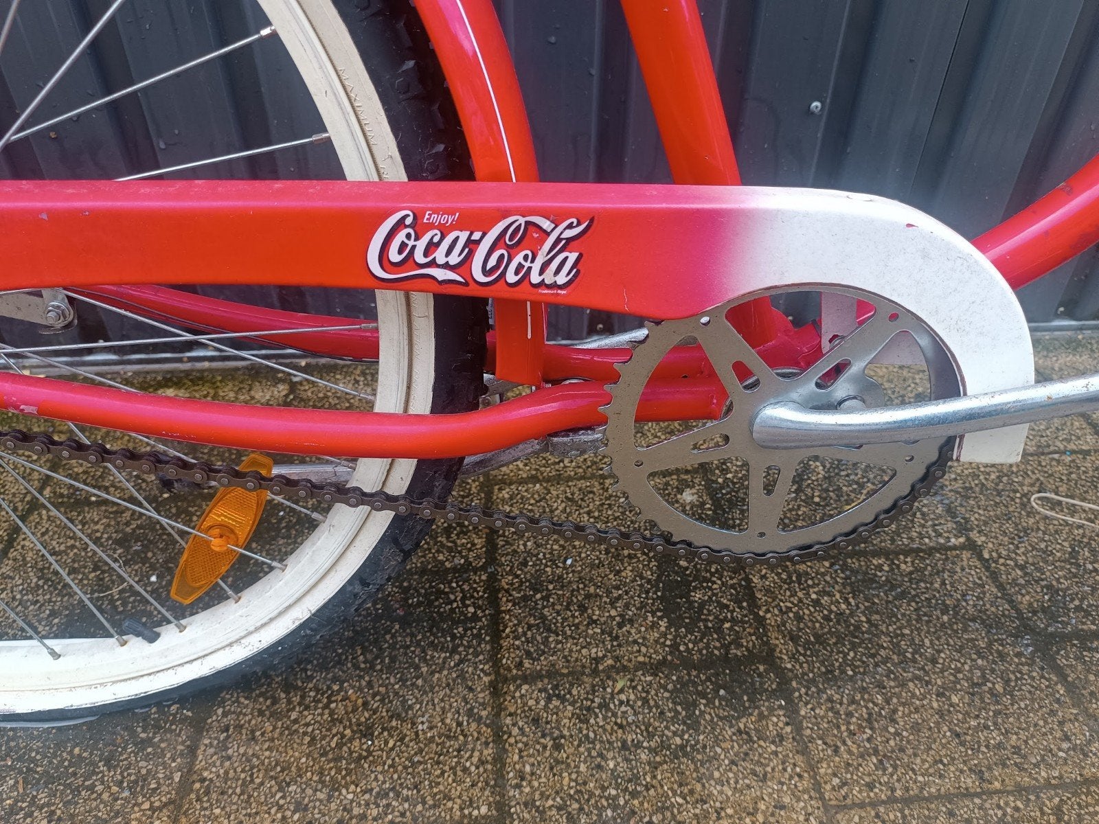 Coca Cola fiets, Ophalen