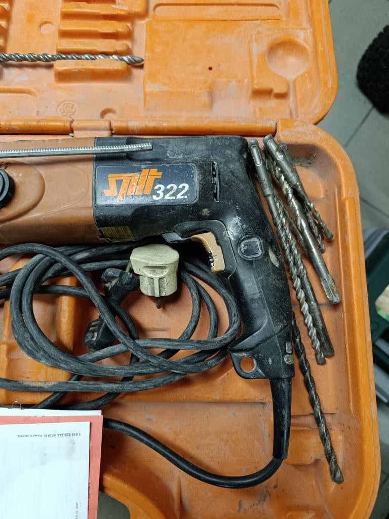 marteau perforateur SPIT 322, Enlèvement
