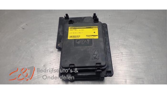 Zekeringkast van een Renault Trafic, Gebruikt, -, Renault, -