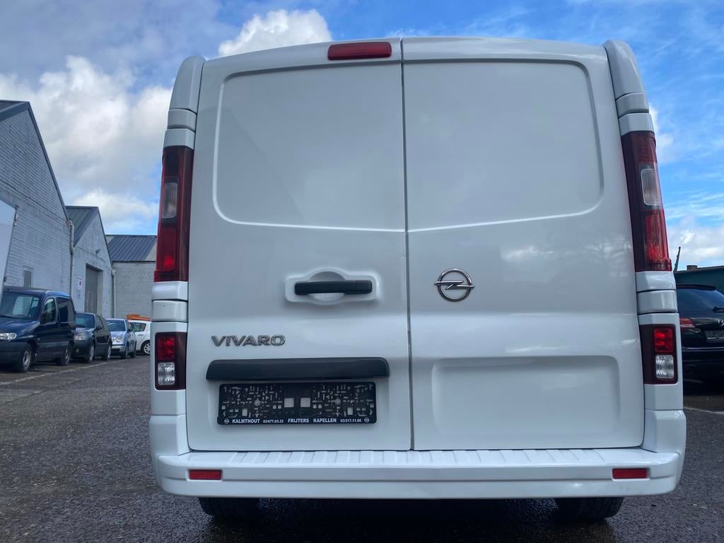 Cabine Opel Vivaro Dubb 6PL, Essai à domicile, Euro 6, Entreprise, Boîte manuelle