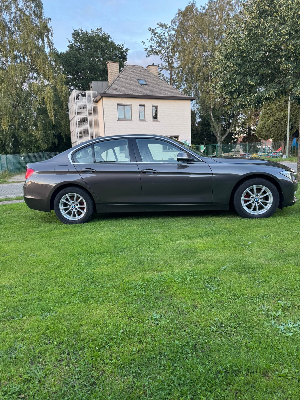 Bmw 316i 1.6 Benzine 136pk Euro 6B 133.000km Blanco Keuring, Auto's, 100 kW, 4 deurs, Achterwielaandrijving, Bruin