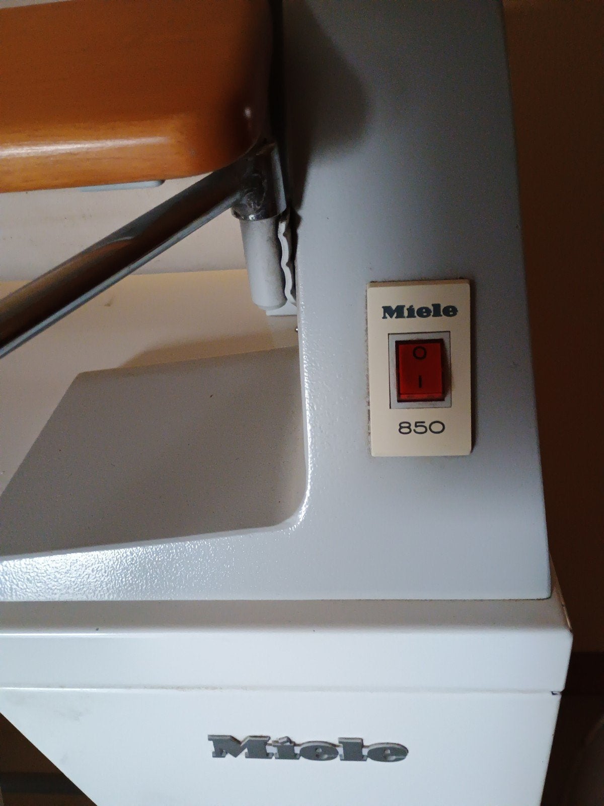 strijk machine Miele, Ophalen, Gebruikt, Strijkijzer met snoer