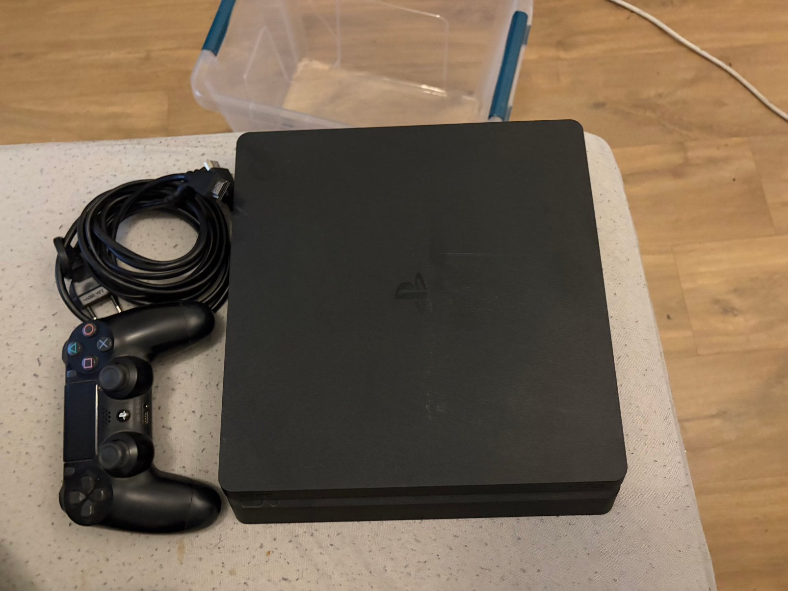 Playstation 4 met toebehoren, Consoles de jeu & Jeux vidéo, Consoles de jeu | Sony PlayStation 4, Enlèvement, Comme neuf