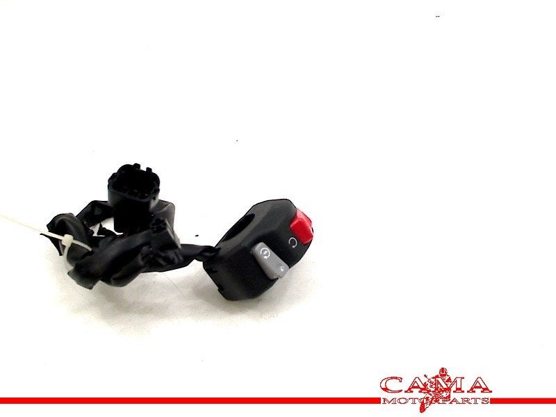 STUURSCHAKELAAR RECHTS Kawasaki, Dhr. S. di Majo, Gebruikt, Info@cama-motorparts.nl, P.J. Troelstraweg 8 8
3144 CX  MAASSLUIS, NL