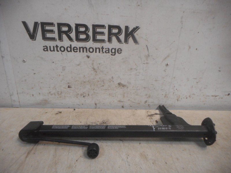 KRIK Mercedes-Benz C (W202) (210-583-01-15), Gebruikt, Mercedes-Benz, Dialog.mb@mercedes-benz.com, Mercedes-Benz AG