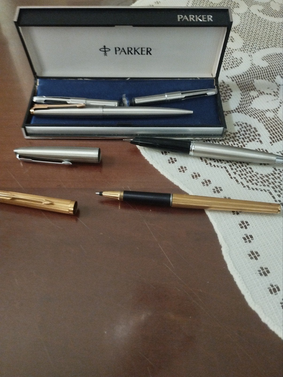 Lot de stylos Parker vintage à vendre
Je vends ce joli lot d, Collections, Enlèvement ou Envoi, Parker