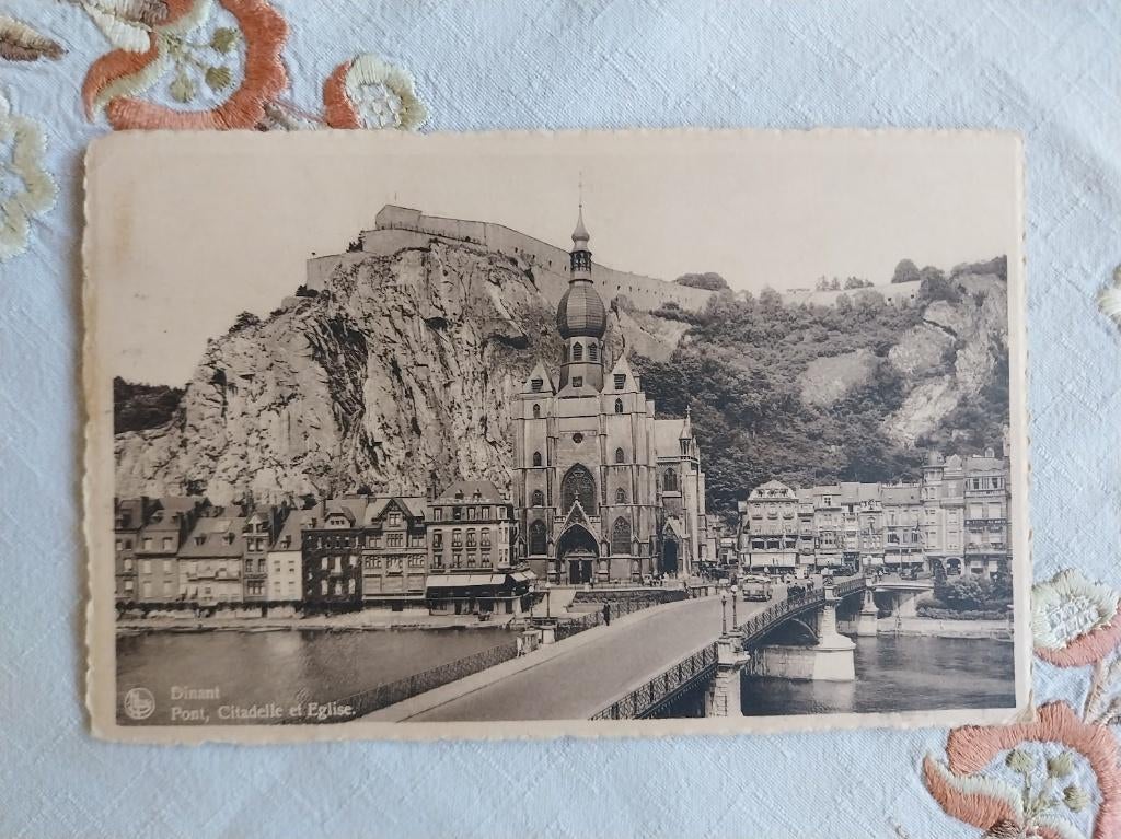 Oude postkaart van " Dinant ", Ophalen of Verzenden, 1920 tot 1940, Gelopen, Namen