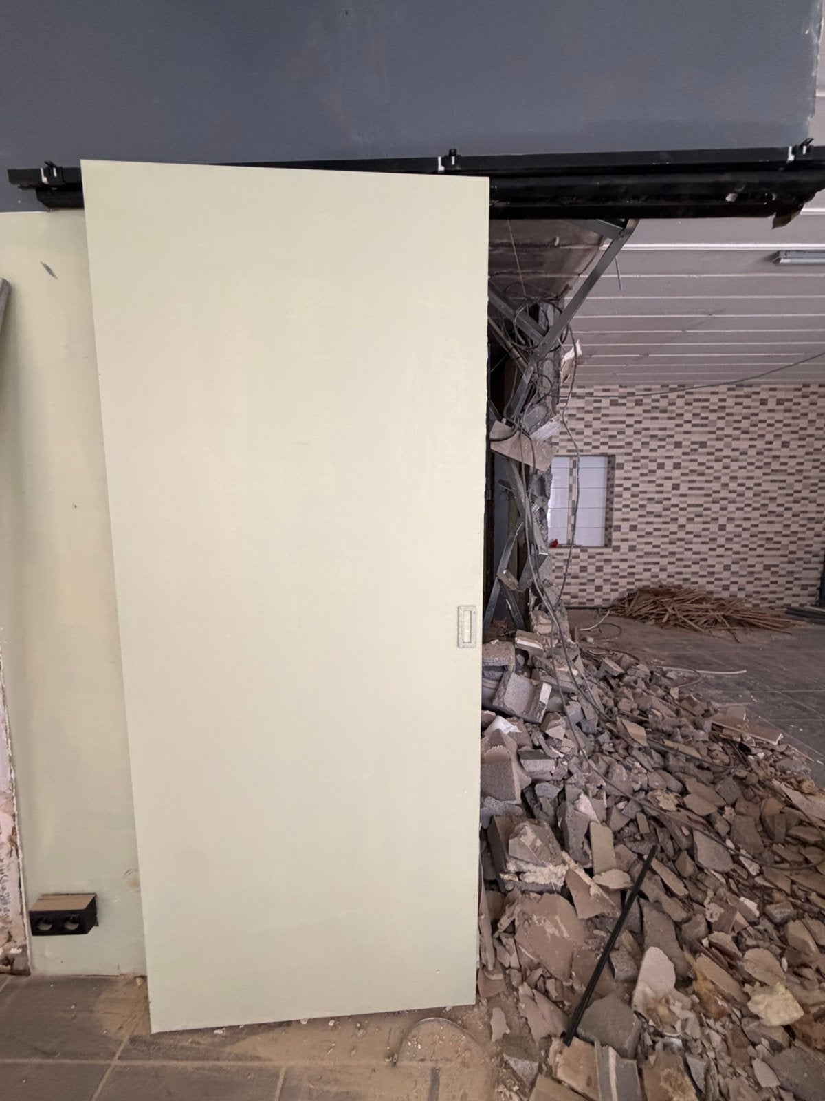 Porte coulissante en bon etat, Enlèvement