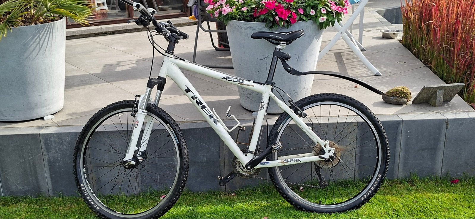 À vendre : Mountain Bike Trek, blanc, Vélos & Vélomoteurs, Vélos | VTT & Mountainbikes, Frein sur jante, Comme neuf, Enlèvement