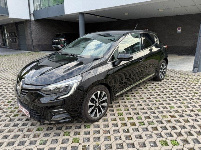 Renault Clio V Intens TCe 90 – 2021 – 59 682 km, Auto's, Voorwielaandrijving, 118 g/km, Stof, Zwart