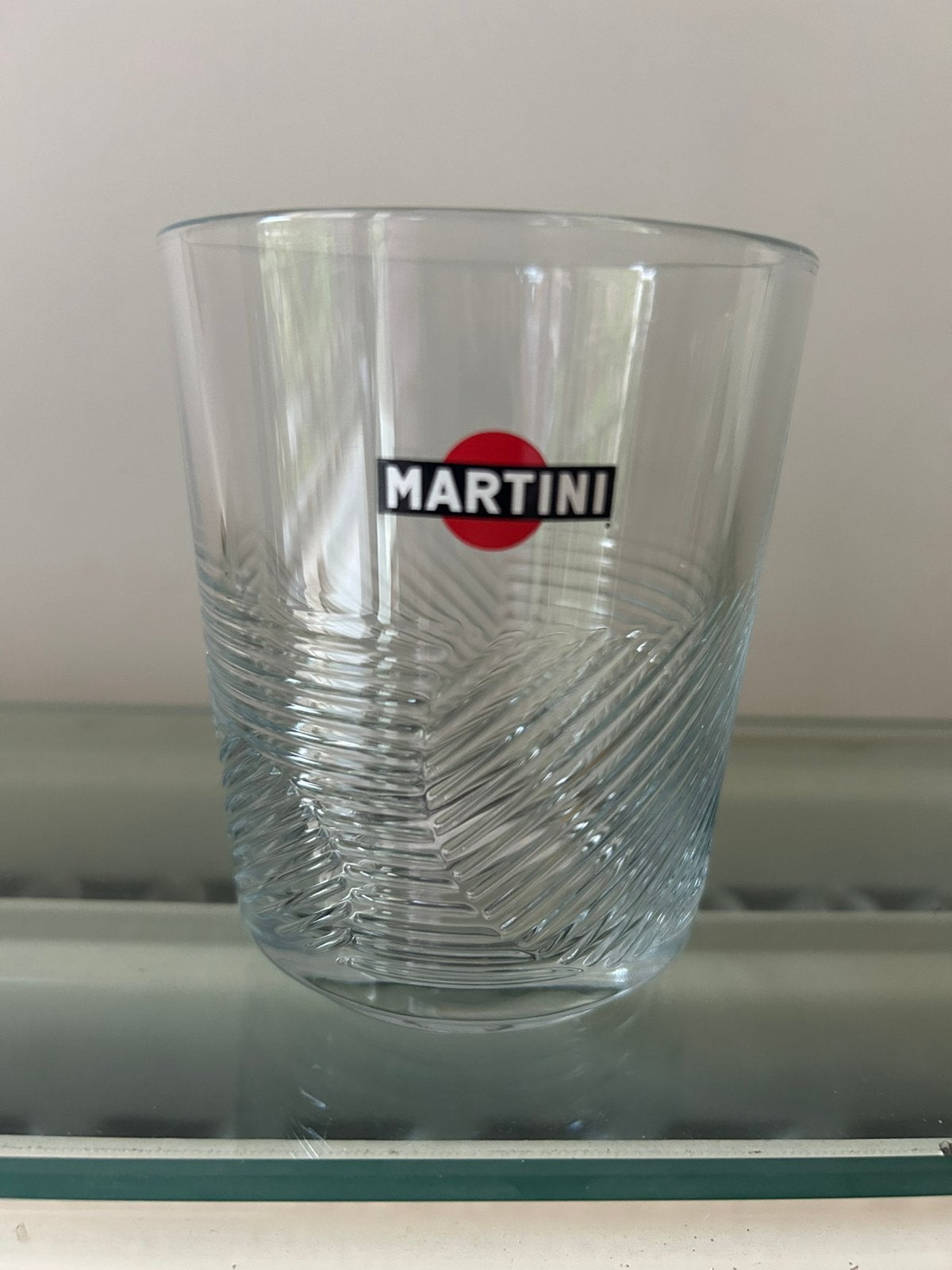 Glas Martini, Ophalen, Zo goed als nieuw