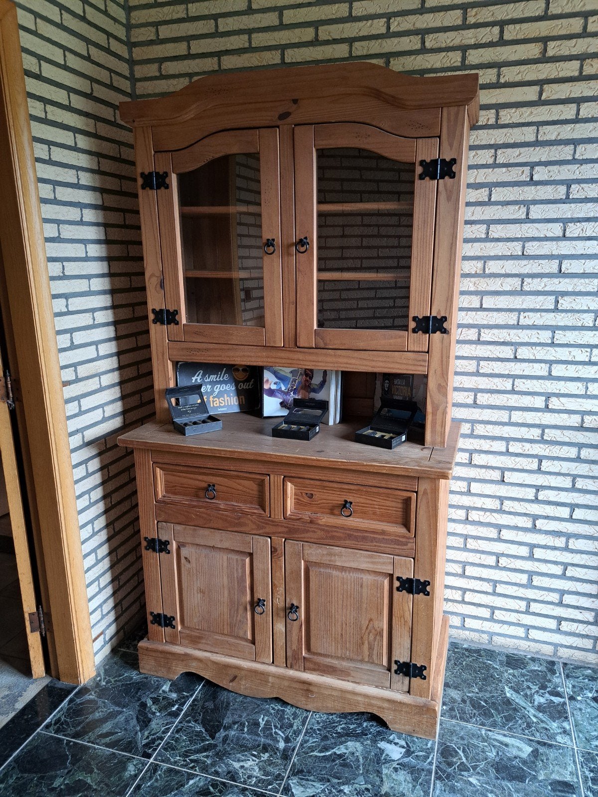 2 kasten uit echt hout, Ophalen, Zo goed als nieuw