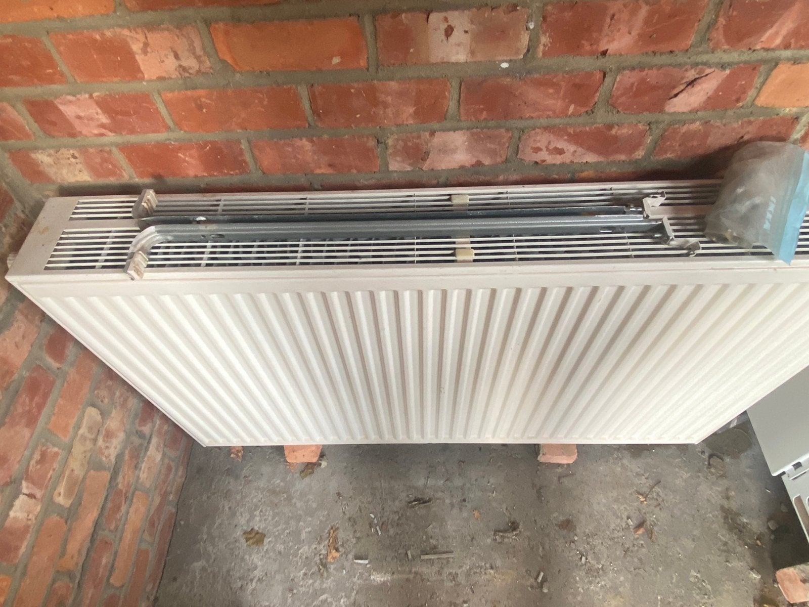 Radiator wit, Ophalen, 30 tot 80 cm, Gebruikt, Radiator