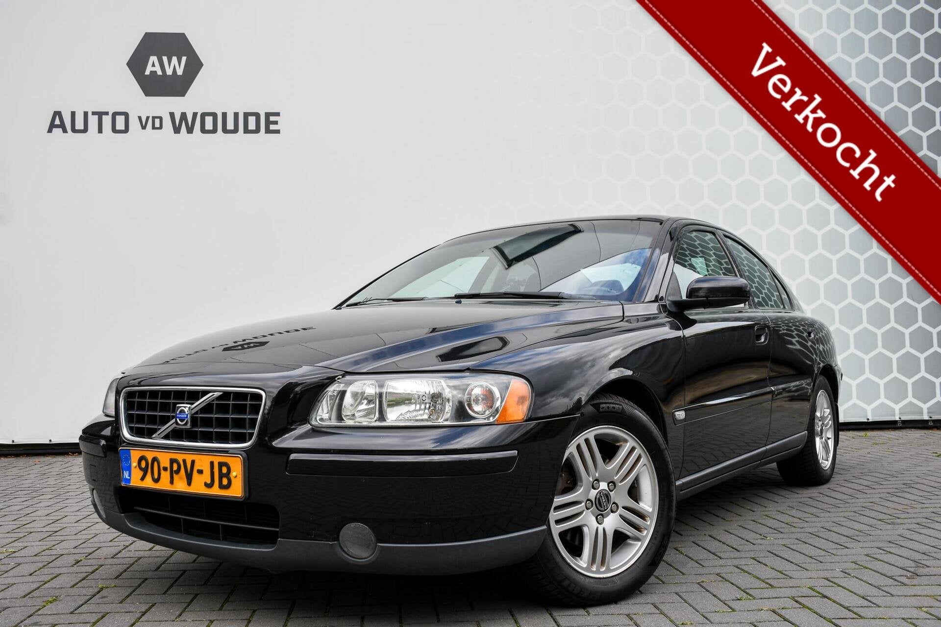 Volvo S60 2.4 Momentum Trekhaak Goed onderhouden nette auto, Achat, 4 portes, Entreprise, S60