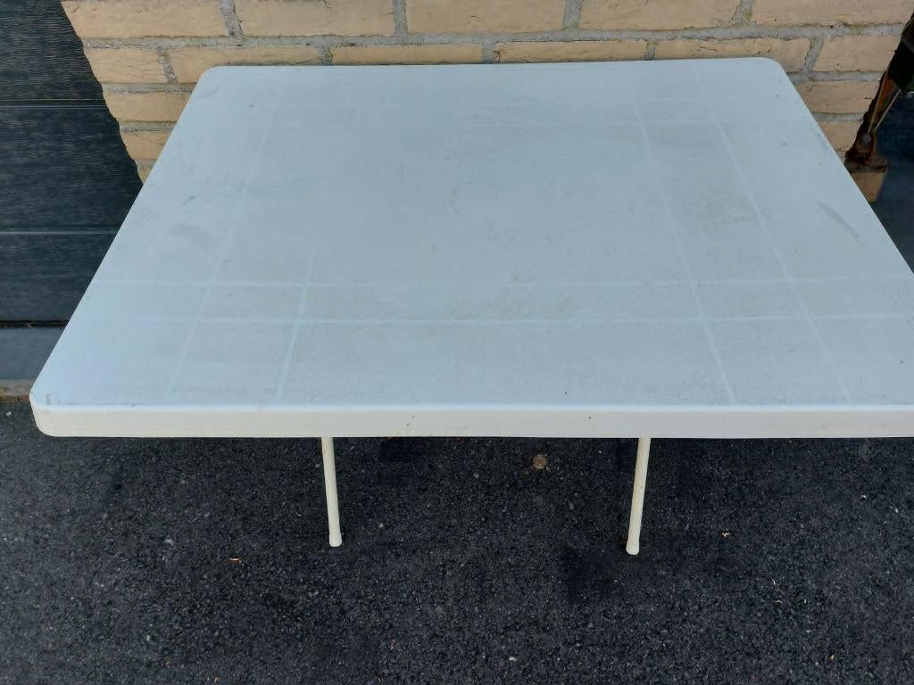 Camping Tafel wit met gebruikerssporen maar een tafelkleed e, Caravans en Kamperen, Ophalen, Gebruikt