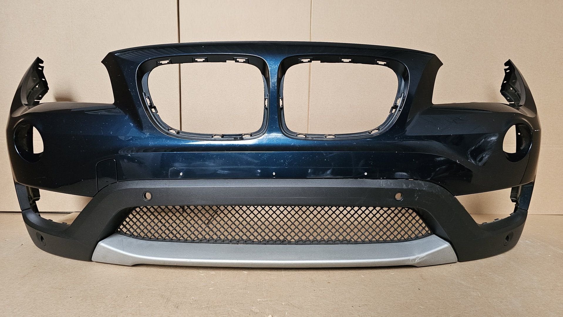 Voorbumper BMW X1 E84 LCI Facelift X-line Origineel Bumper, -, Origine de la pièce connue, Utilisé, -