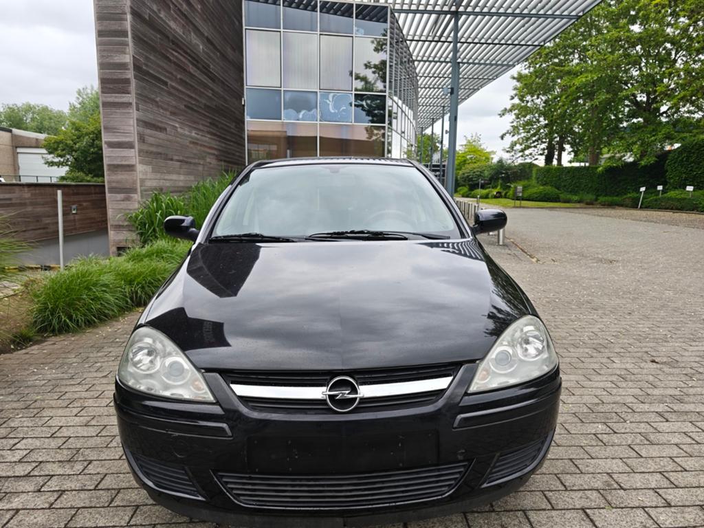 Opel Corsa 

1200 essence 

92.000 km

Année 2006

1 proprio, Achat, Entreprise, Euro 4, Corsa