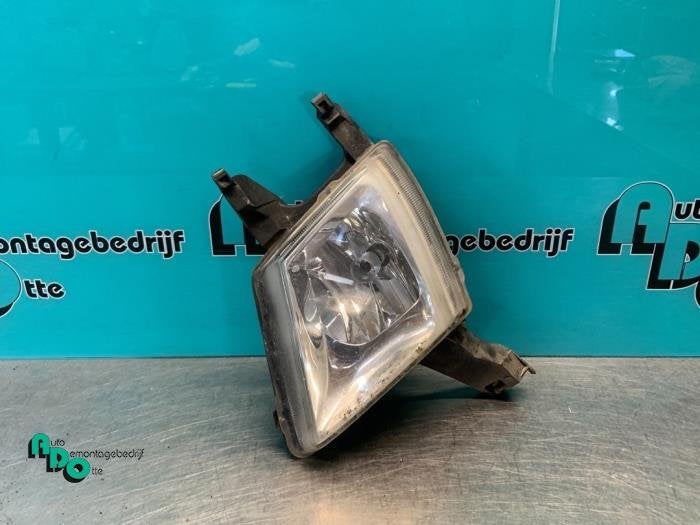 Feu antibrouillard avant gauche d'un Peugeot 407 (407 04-), -, 3 mois de garantie, Utilisé, -