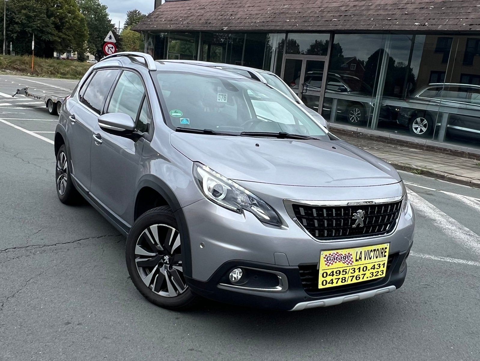 Peugeot 2008 , 1.2 essence 2018 année 122000km 0032478767323, Voorwielaandrijving, Dealer onderhouden, Euro 6, 1199 cc
