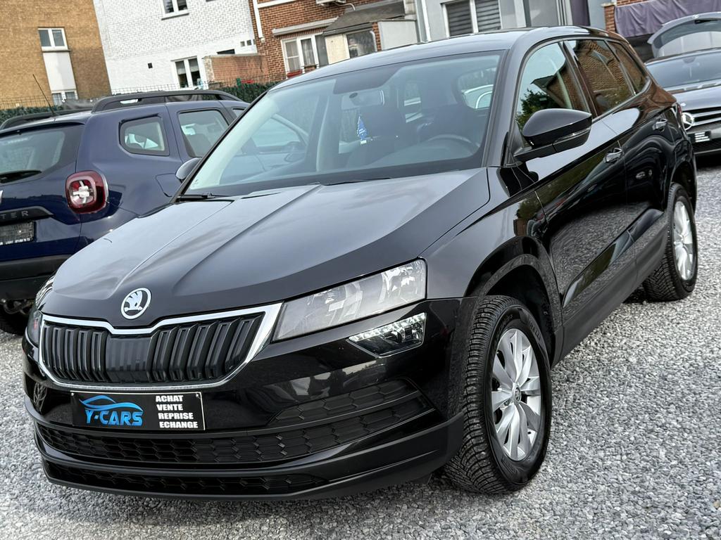 SKODA KAROQ 1.6CR TDI //FAIBLE KM// 12MOIS GARANTIE, Auto's, Skoda, 118 g/km, Stof, 4 cilinders, Zwart