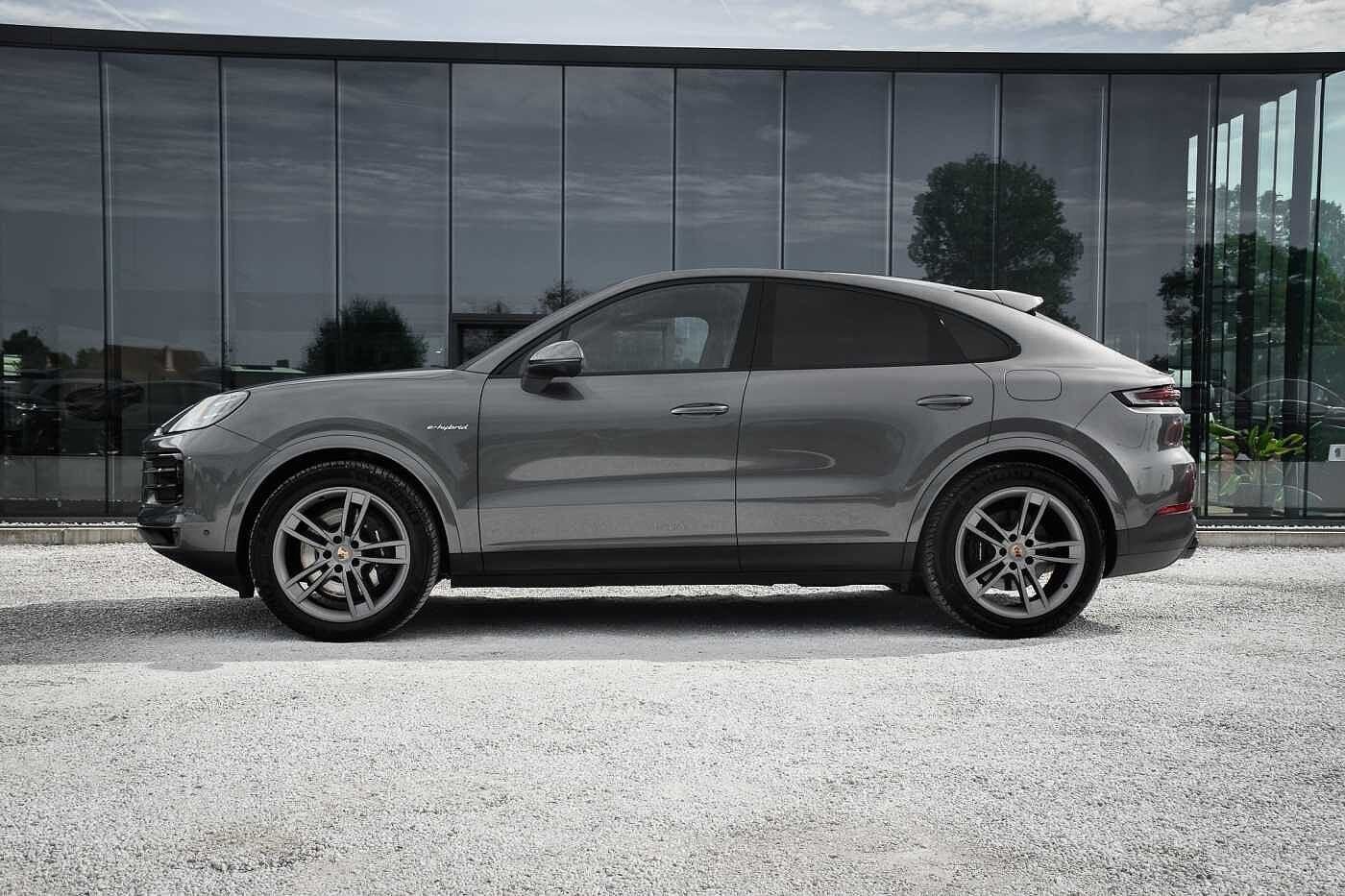 Porsche Cayenne Coupé E-Hybrid InnoDrive HeadUp Bose, Auto's, Automaat, Gebruikt, Euro 6, 2995 cc
