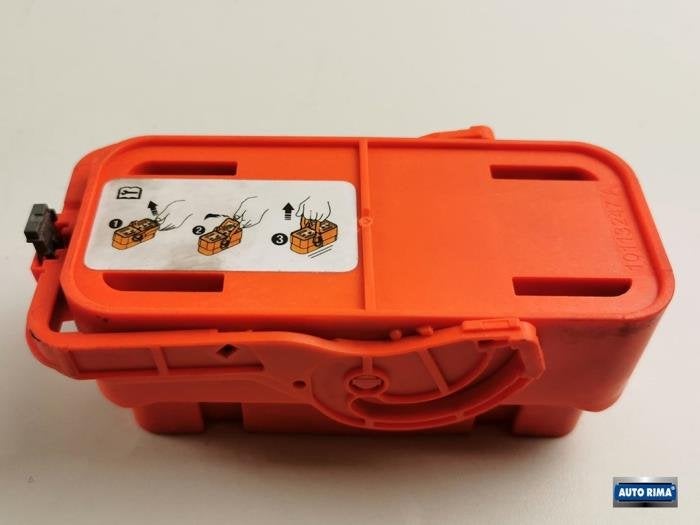 Prise de service hybride d'un Volvo V60, -, 3 mois de garantie, -, -