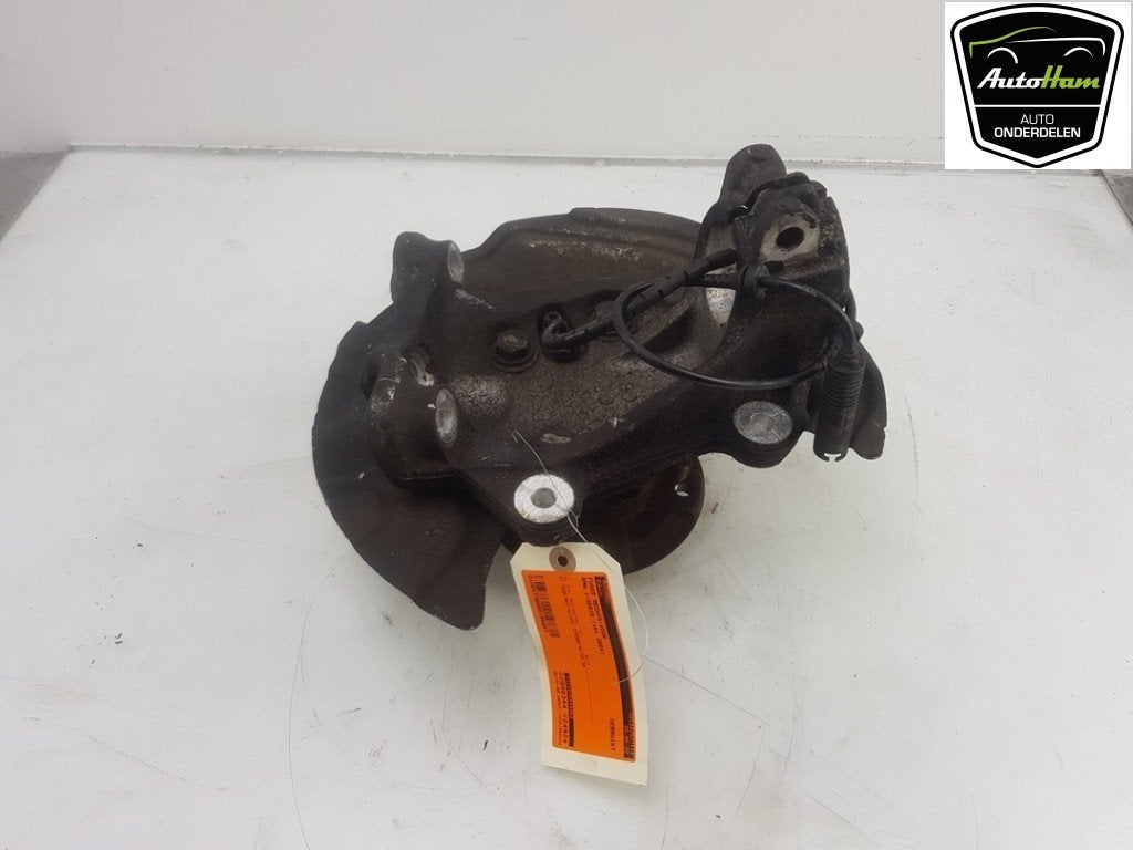FUSEE RECHTS VOOR BMW 1 serie (E87 / 87N) (01-2003/12-2012), Dhr. J. Ham, Gebruikt, Administratie@autoham.nl, BMW