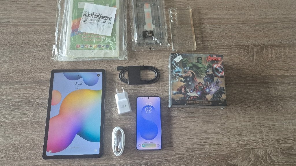 Samsung S25 128gb + Samsung Tab S6 Lite + Oordopjes, Telecommunicatie, Mobiele telefoons | Samsung, Ophalen, Overige modellen
