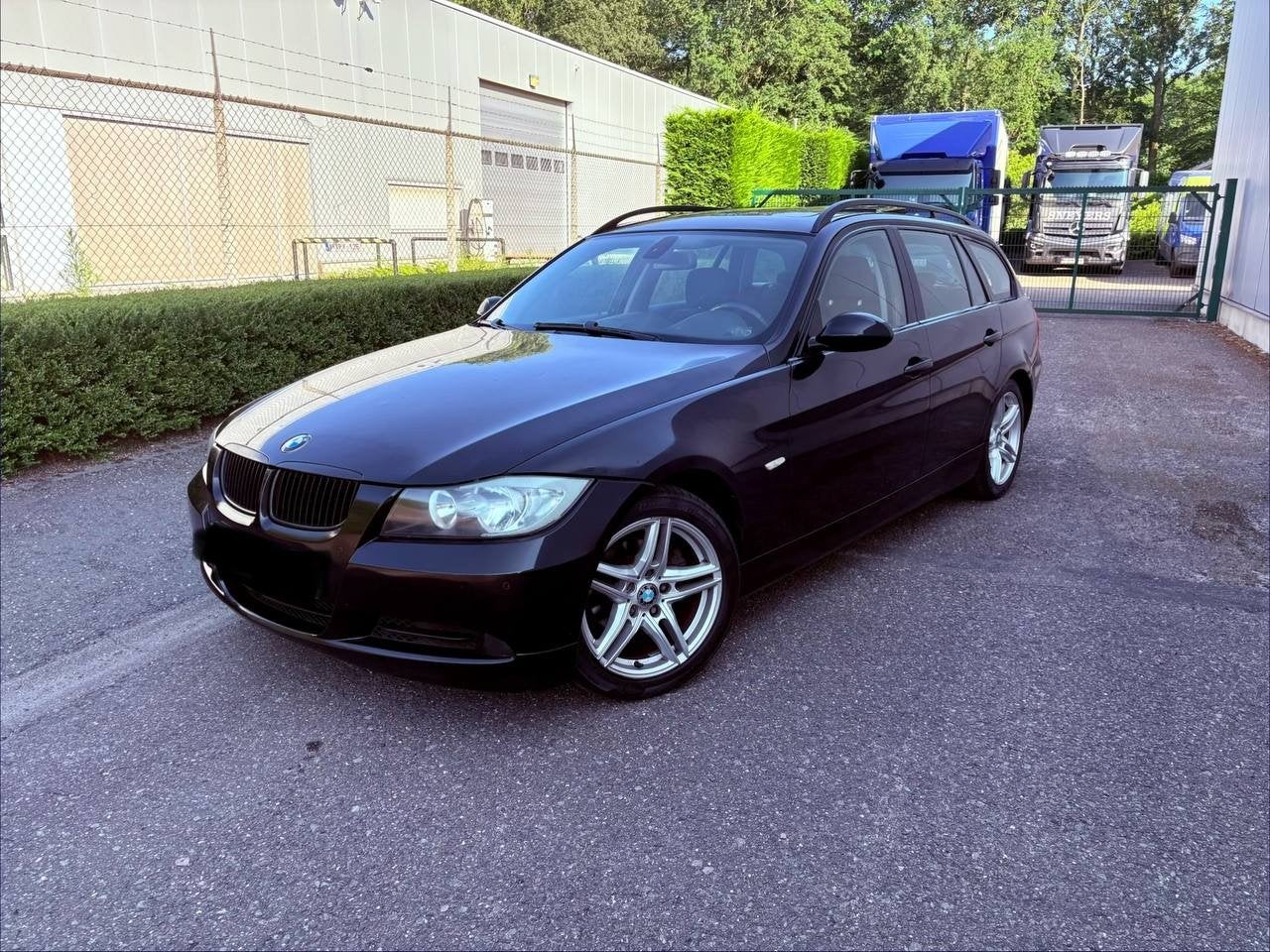 BMW 320i Approuvé à vendre, Autos, Achat, Noir, Particulier, Euro 4