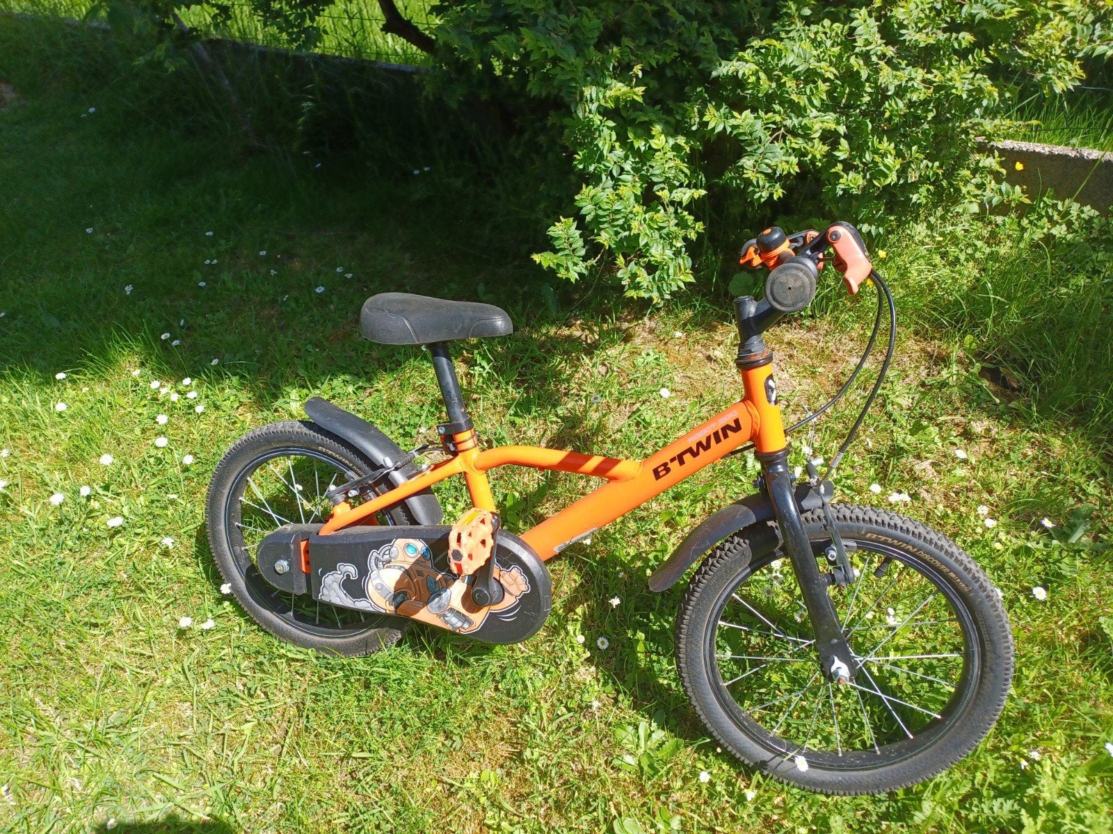 Oranje B-Twin kinderfiets, Fietsen en Brommers, Ophalen, Gebruikt, Minder dan 16 inch, Btwin