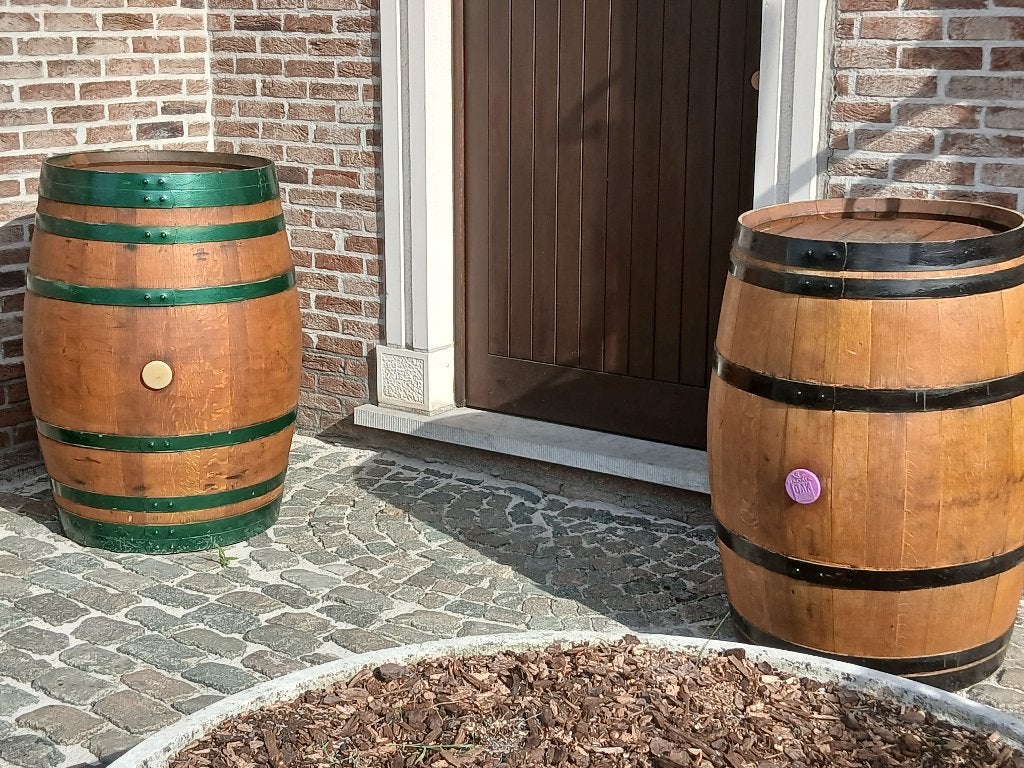 wijnvat & Geen oplichters of koerierdiensten hier., Tuin en Terras, Ophalen, Met kraantje, 150 liter of meer, Nieuw