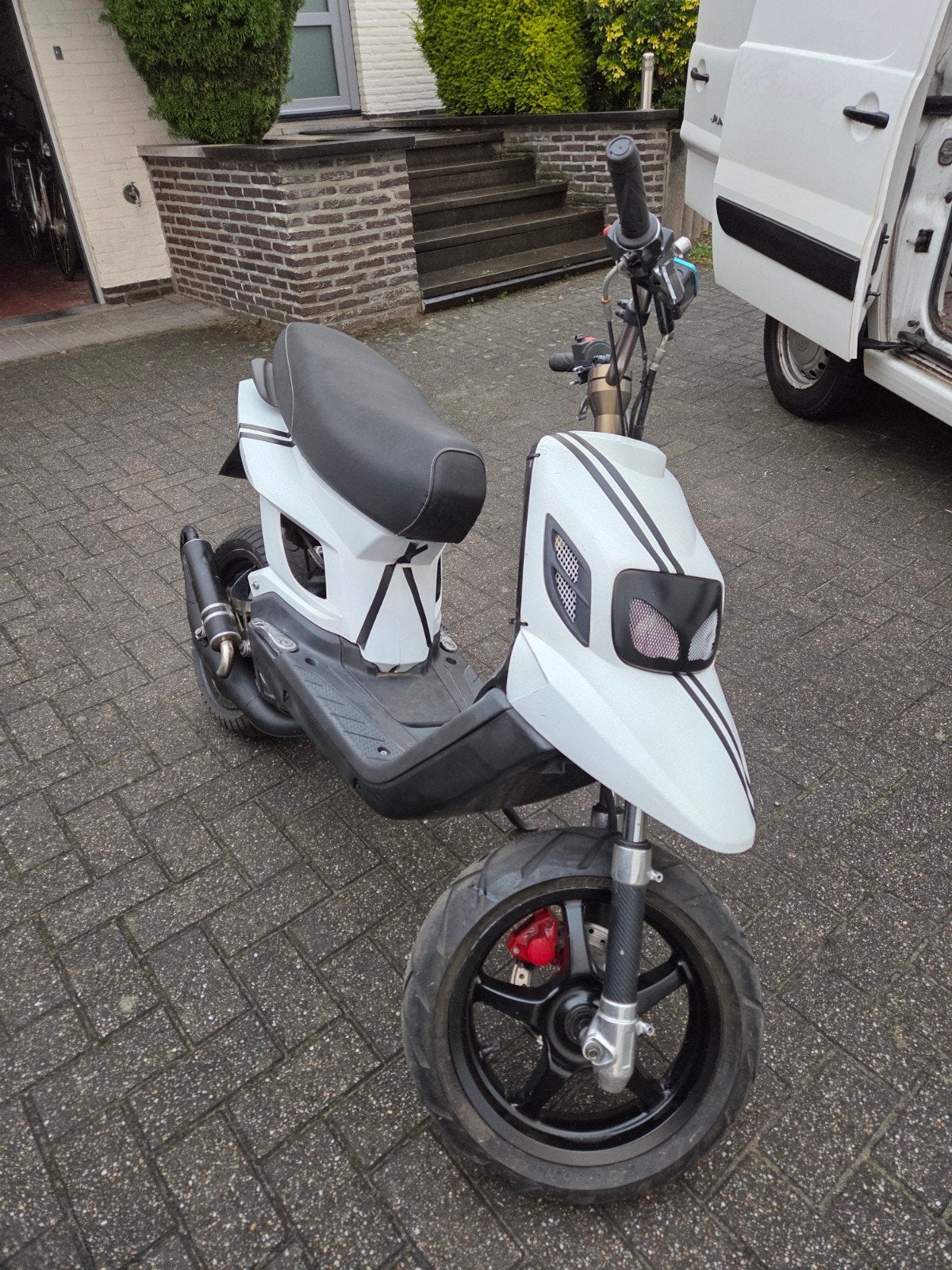 Mbk booster klasse a, Ophalen