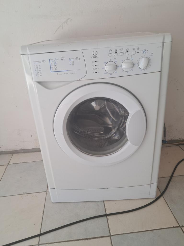 Machine à laver Indesit, Electroménager, Lave-linge, Enlèvement