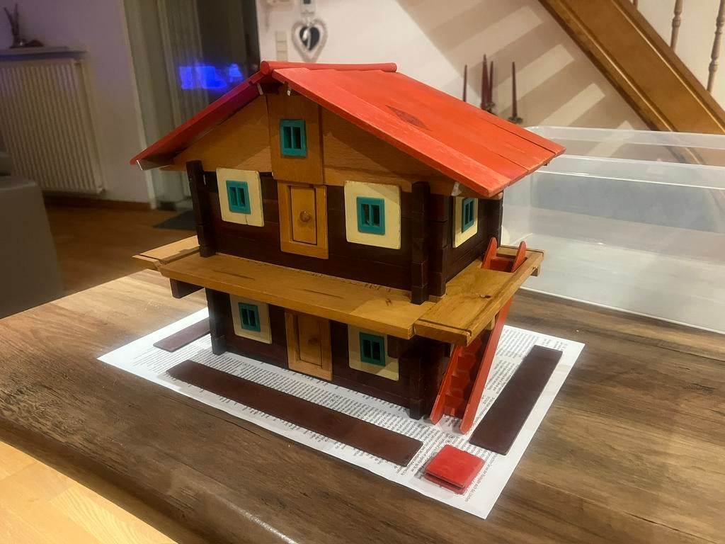 Chalet vintage en bois avec cubes -  60 ans, Enlèvement ou Envoi, Comme neuf