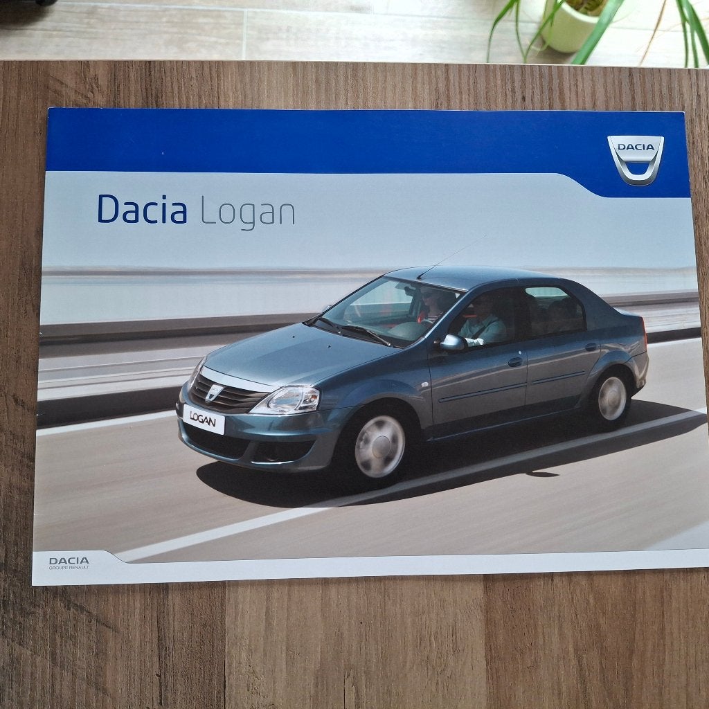 DACIA  LOGAN    augustus 2011, Boeken, Ophalen of Verzenden, Nieuw, Overige merken