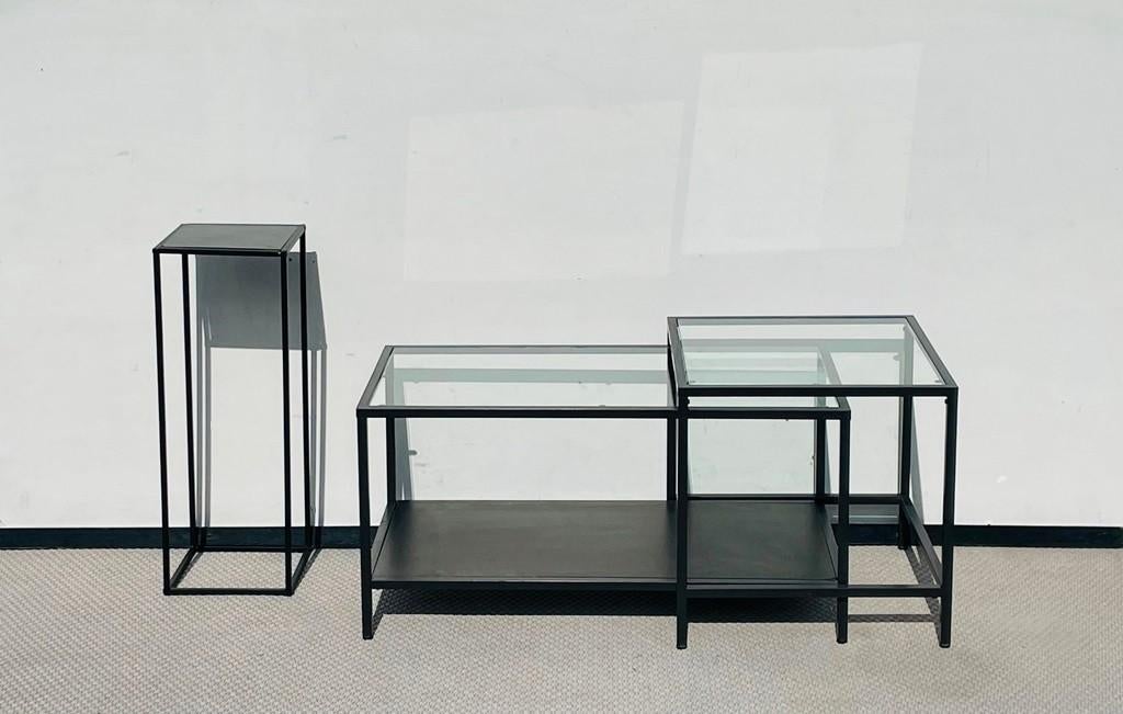 Set van uitschuifbare eigentijdse lage tafels, Huis en Inrichting, Tafels | Salontafels, Ophalen of Verzenden, Gebruikt, Glas