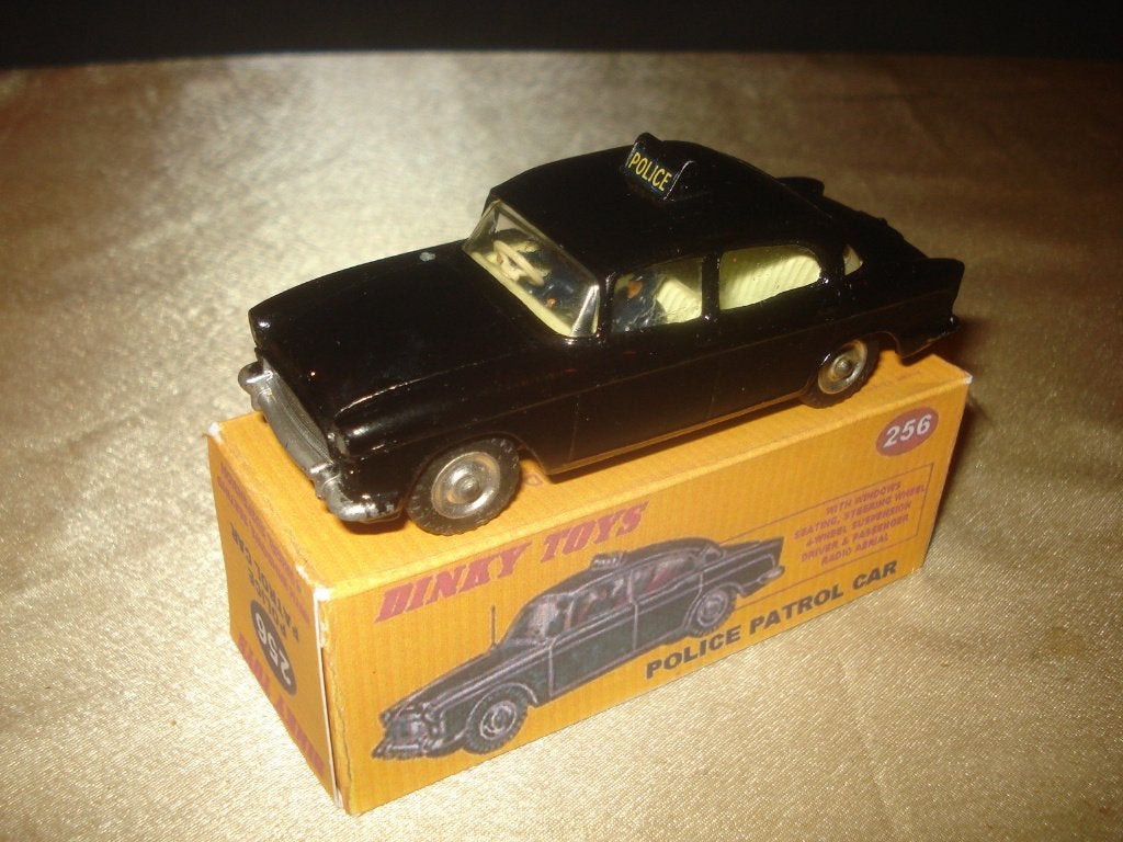 DINKY TOYS Ancienne Police Patrol Car + Boîte, Enlèvement ou Envoi, Utilisé, Voiture, Dinky Toys