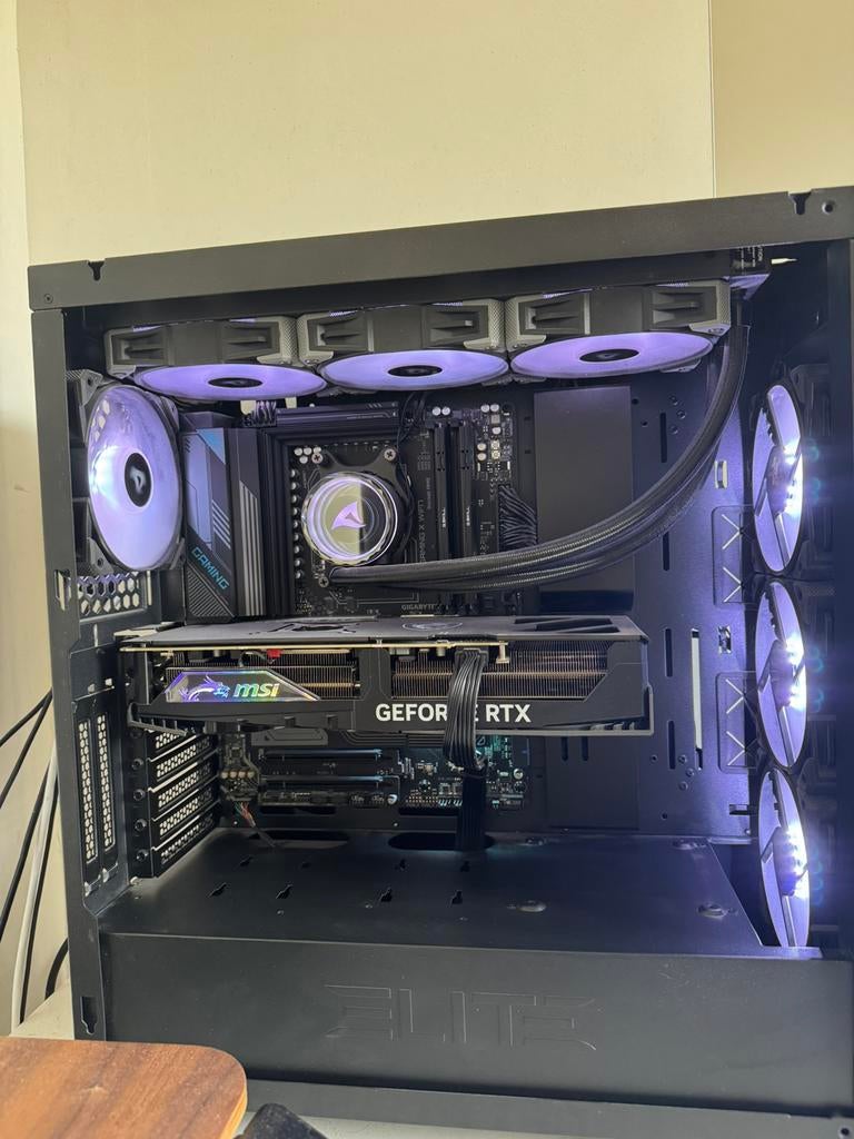 High-end gaming pc nieuw systeem, Computers en Software, Desktop Pc's, Met monitor, 32 GB, Ophalen of Verzenden, Zo goed als nieuw