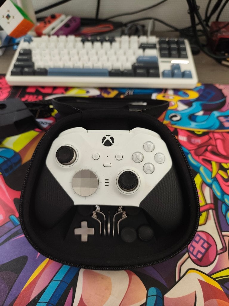 Manette Xbox Elite Series 2 Core avec accessoires, Ophalen, Gebruikt, Xbox Series S, Controller