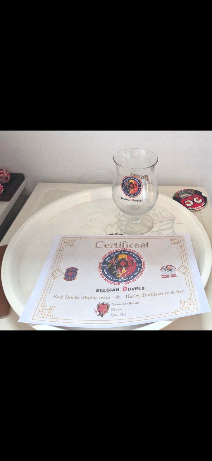 duvelglas Red Devils, Enlèvement ou Envoi