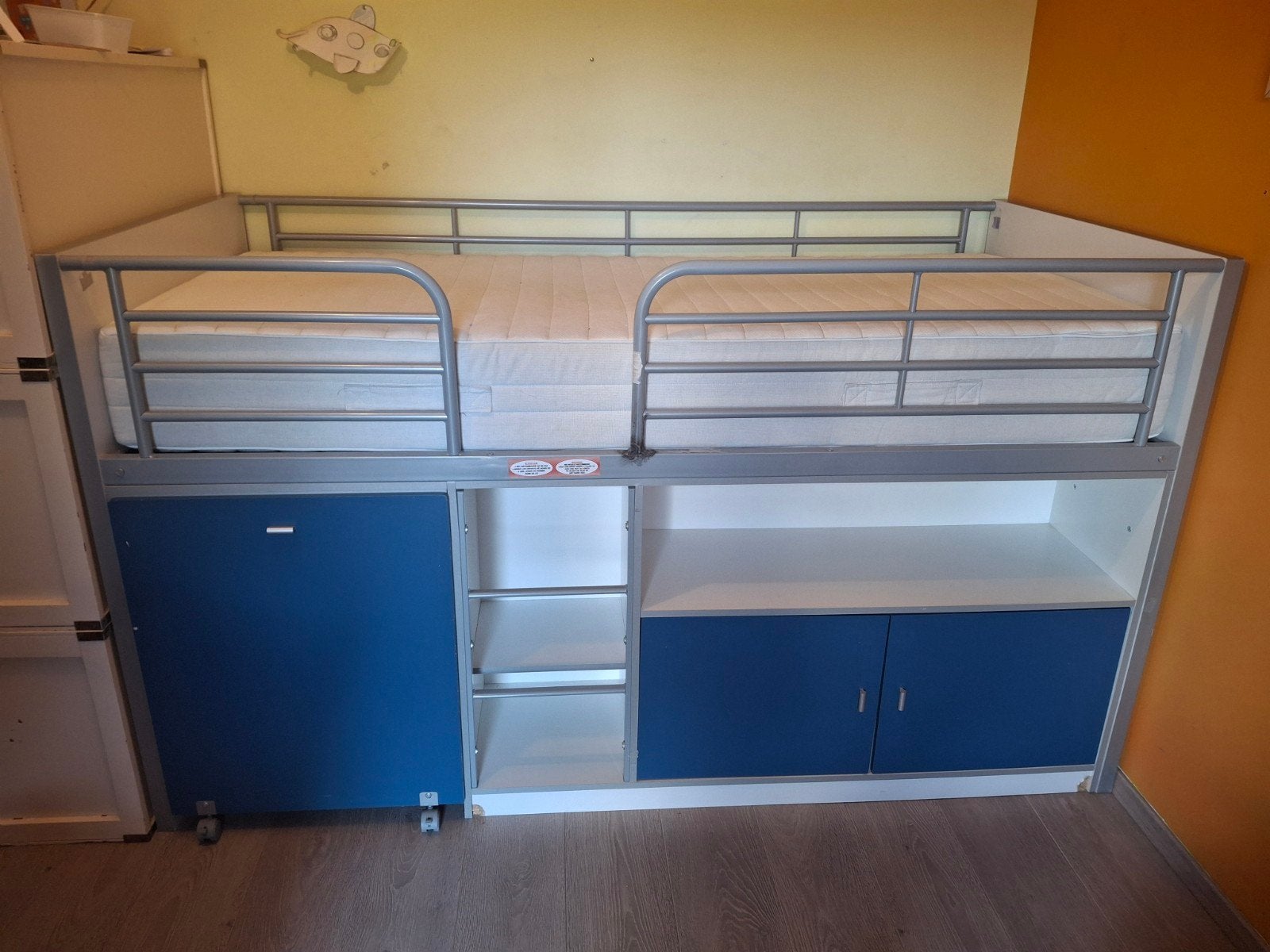 Gratis halfhoogslaper, Huis en Inrichting, Slaapkamer | Bedden, Ophalen, Gebruikt