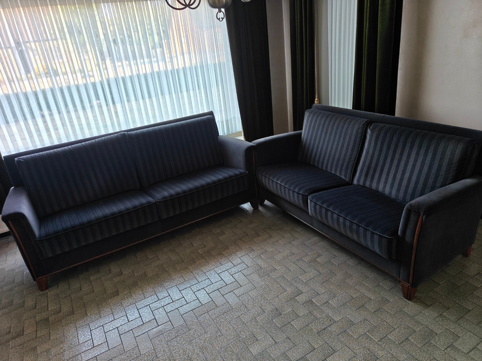 salon 2 en 3 zit, Ophalen