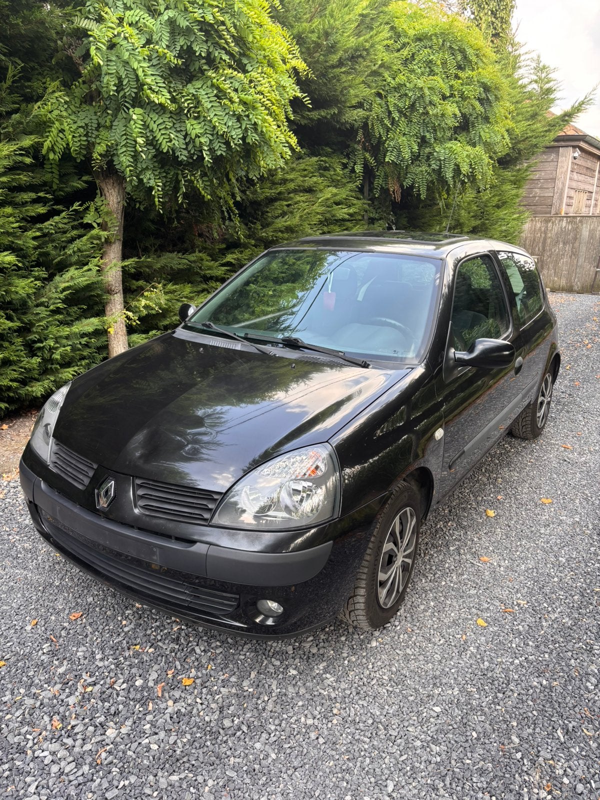 Clio |, Enlèvement, Renault
